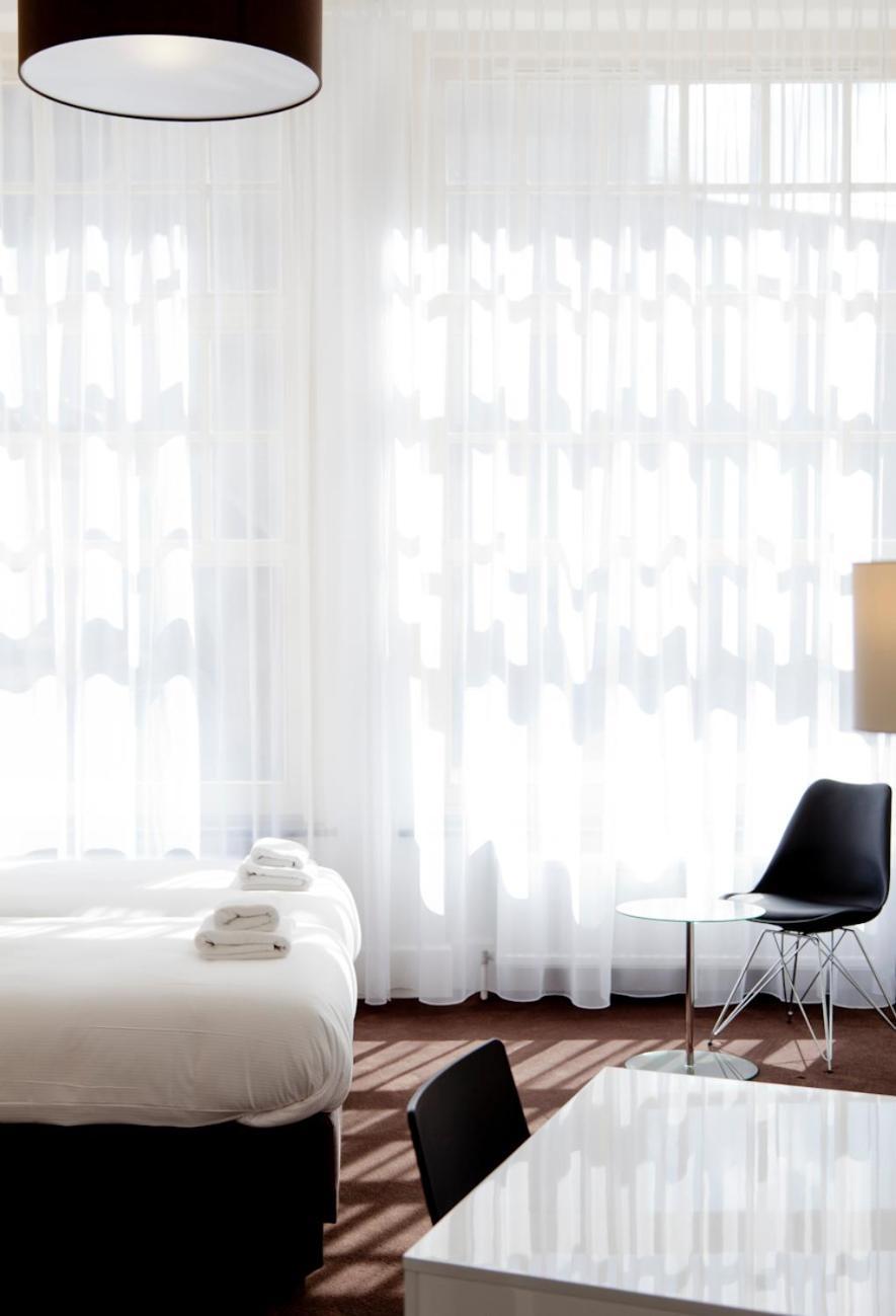 College Hotel Алкмар Экстерьер фото