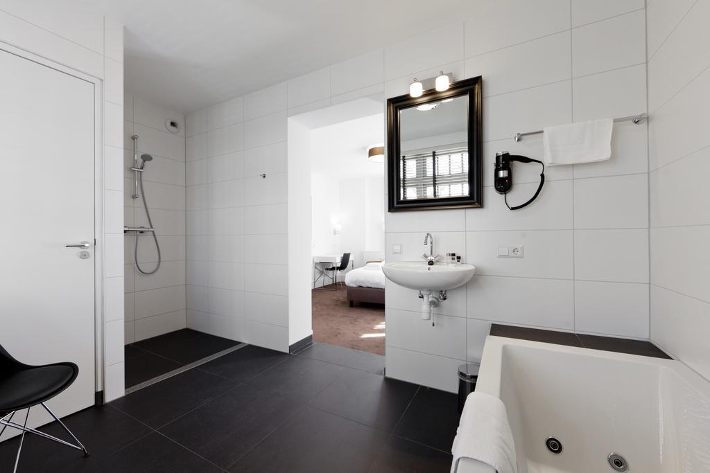College Hotel Алкмар Номер фото