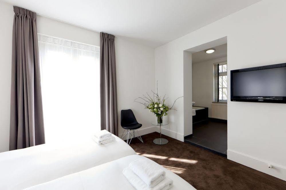 College Hotel Алкмар Экстерьер фото